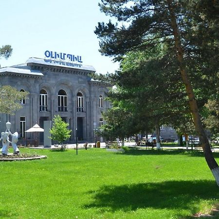 Hotel Jermuk Olympia Sanatorium Esterno foto